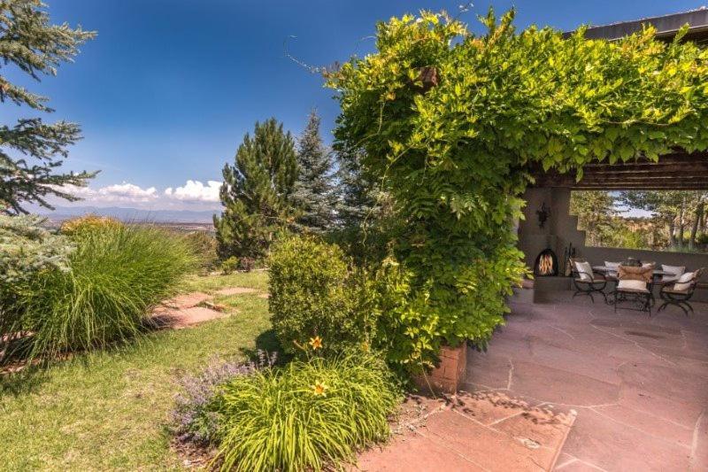 Ponderosa Estate Holiday home *